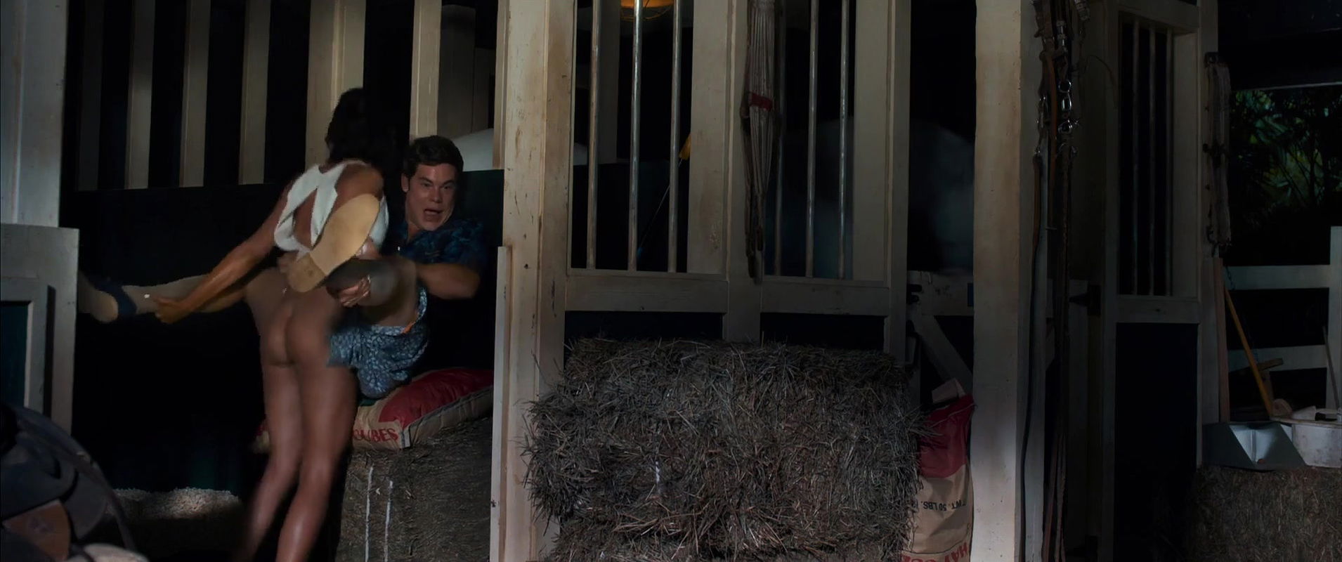 Aubrey Plaza – mike and dave need wedding dates