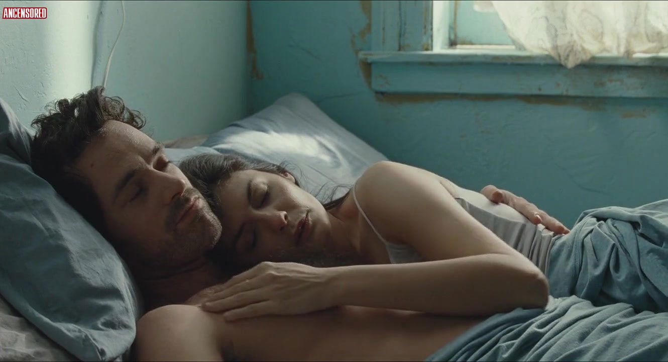 Audrey Tautou – Chinese Puzzle