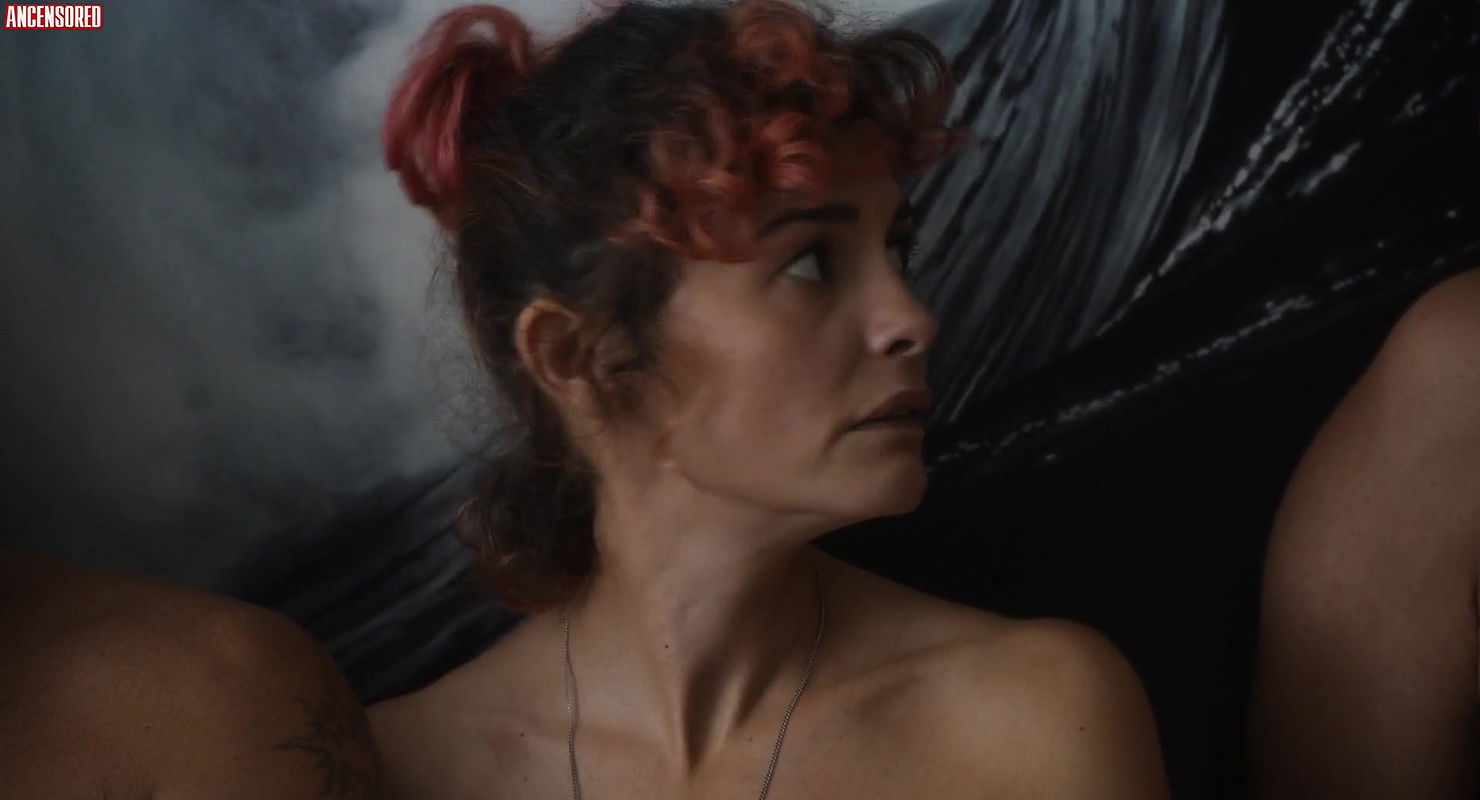 Audrey Tautou – the jesus rolls