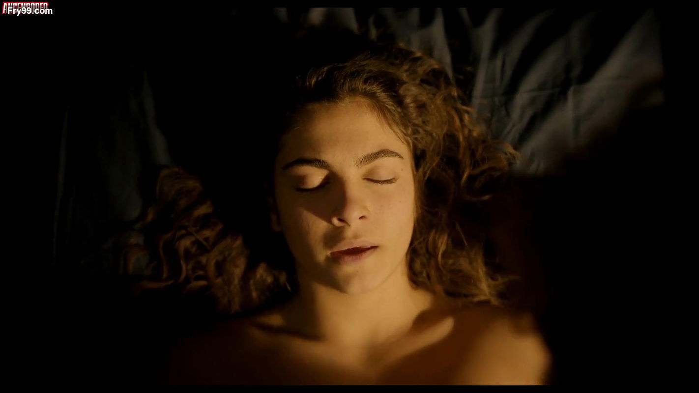 aurora giovinazzo – dog years