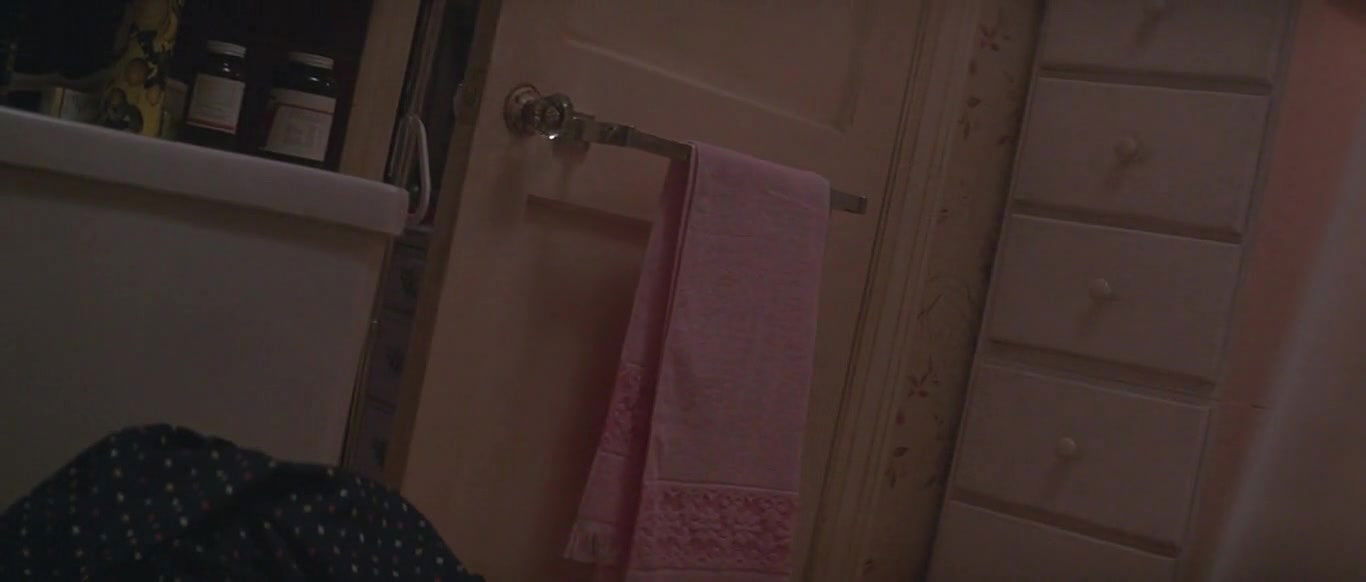 Barbara Hershey – The Entity