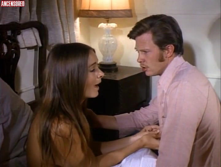 Barbara Mills – Chain Gang Women