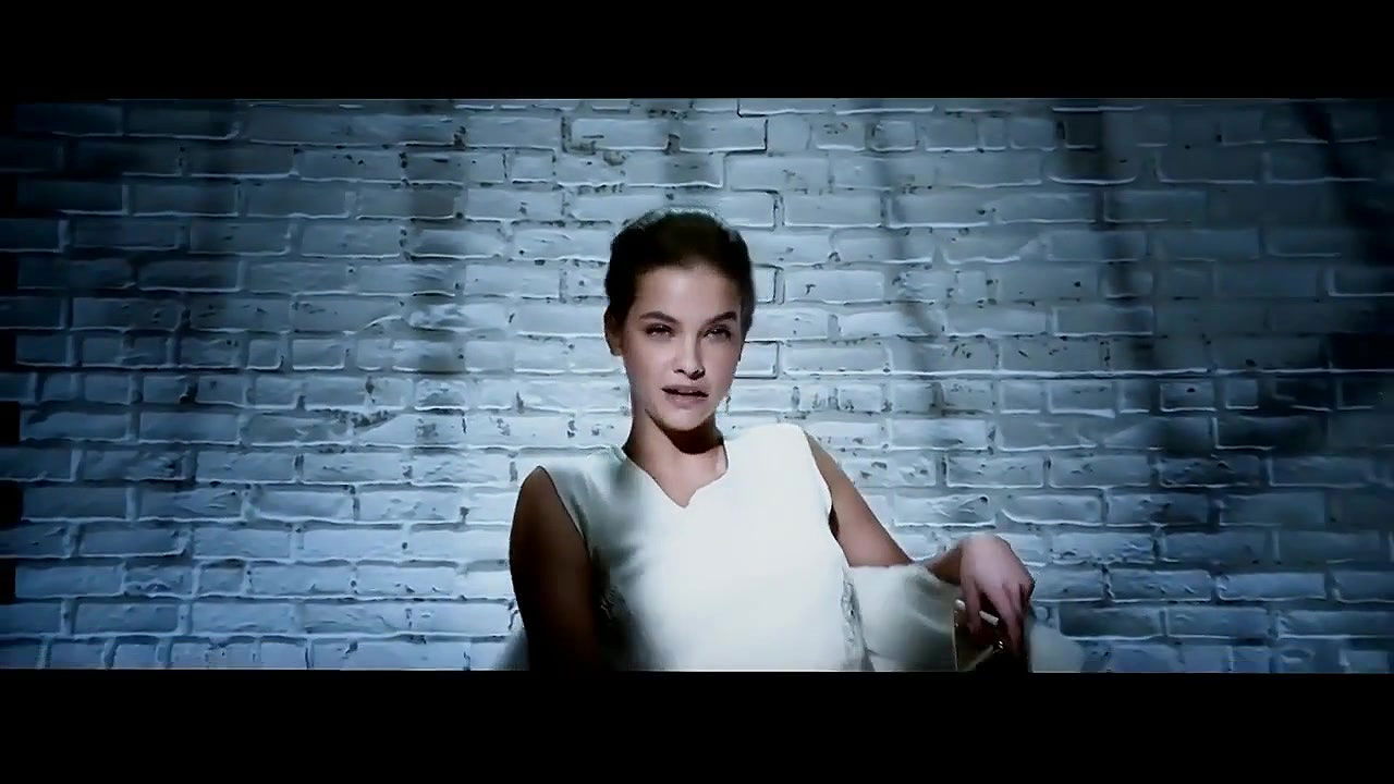 Barbara Palvin – love advent