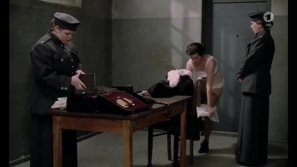 Barbara Sukowa – Rosa Luxemburg