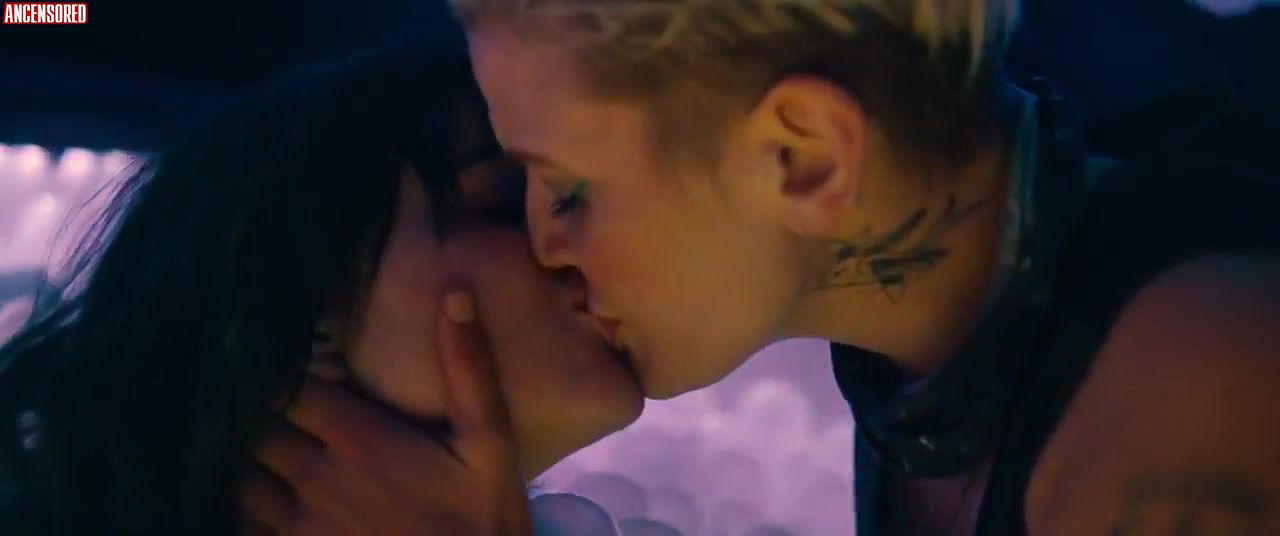 barbie ferreira – unpregnant