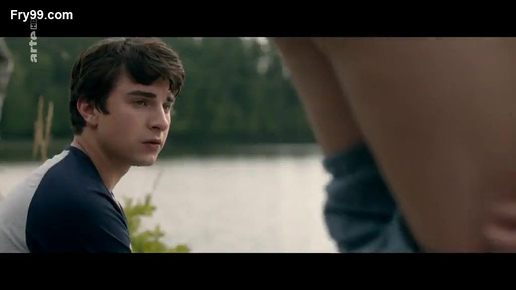 bea santos – coconut hero