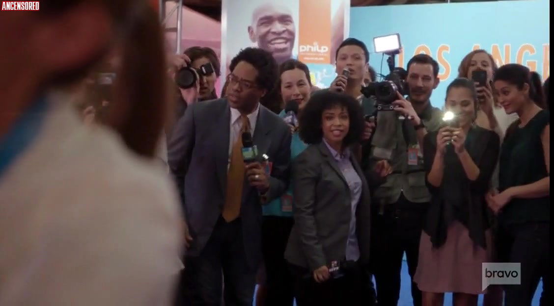 Beau Garrett – Girlfriends Guide to Divorce