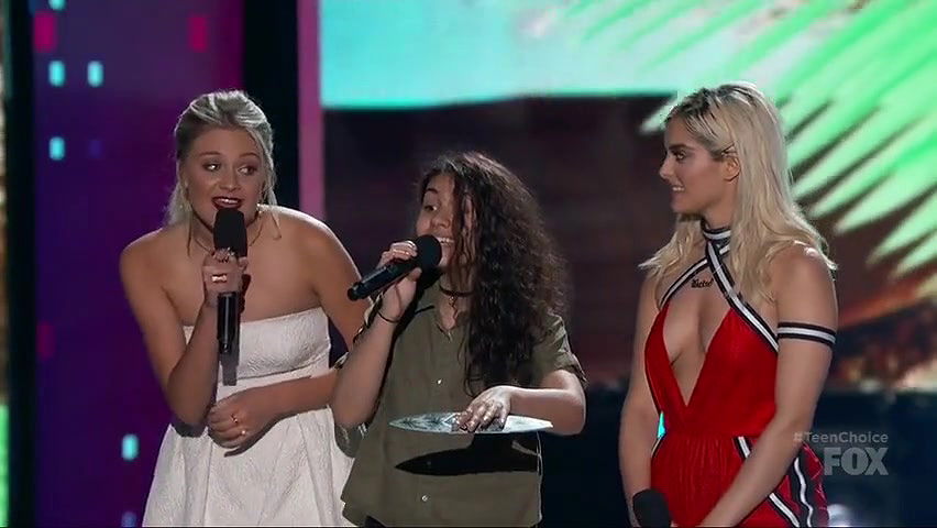 bebe rexha – The Teen Choice Awards