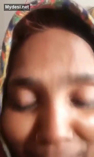 Desi village aunty sexy boobs