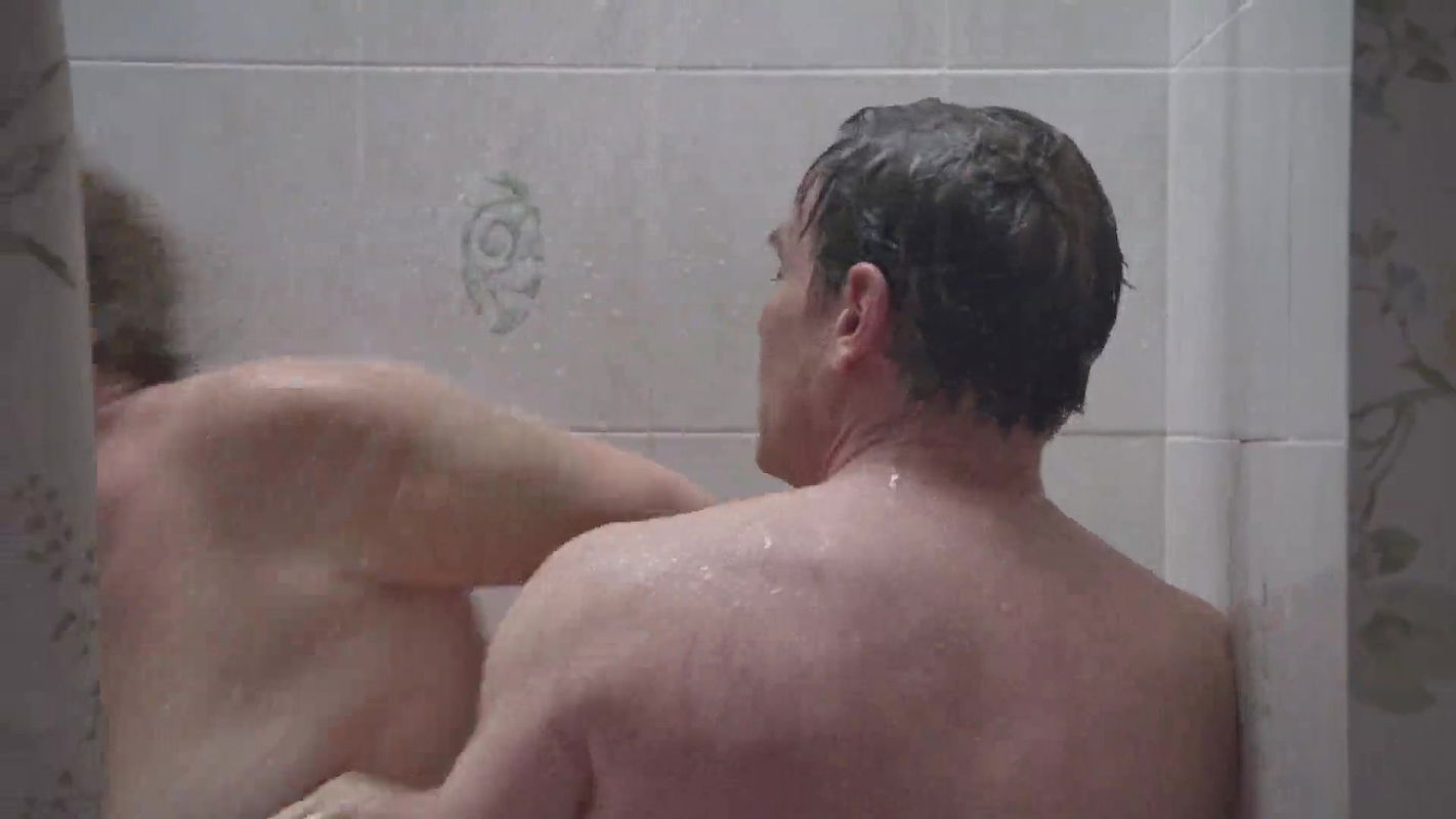 Becky Ann Baker – Girls 2012