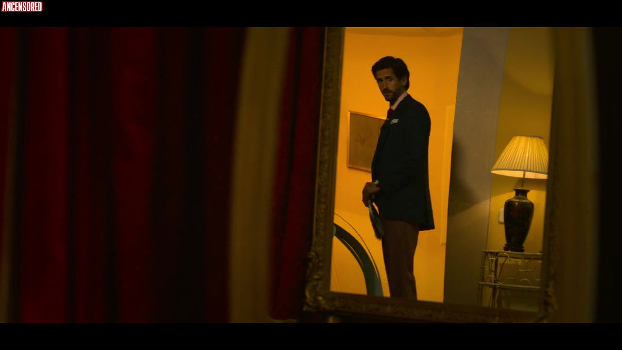 Bel Lopez – white lines