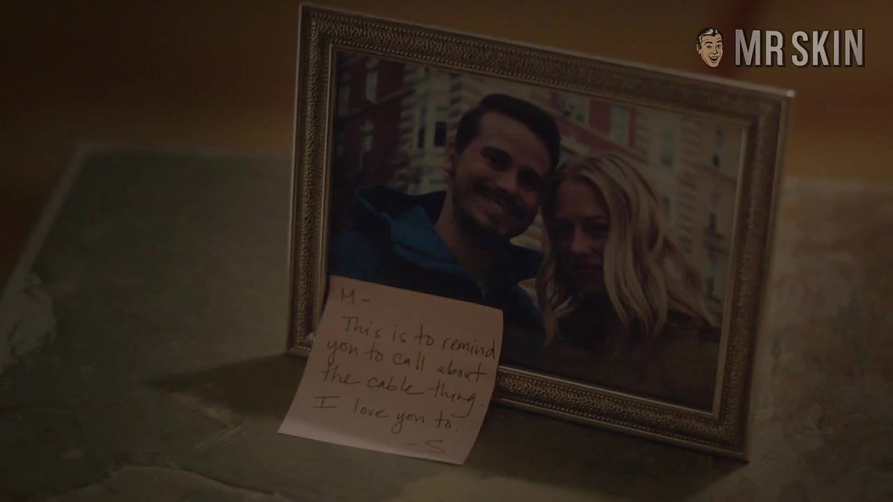 Bel Powley – carrie pilby