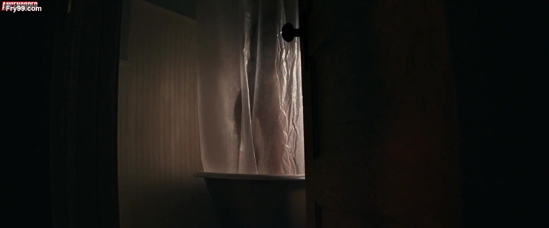 Bella Thorne – i still see you