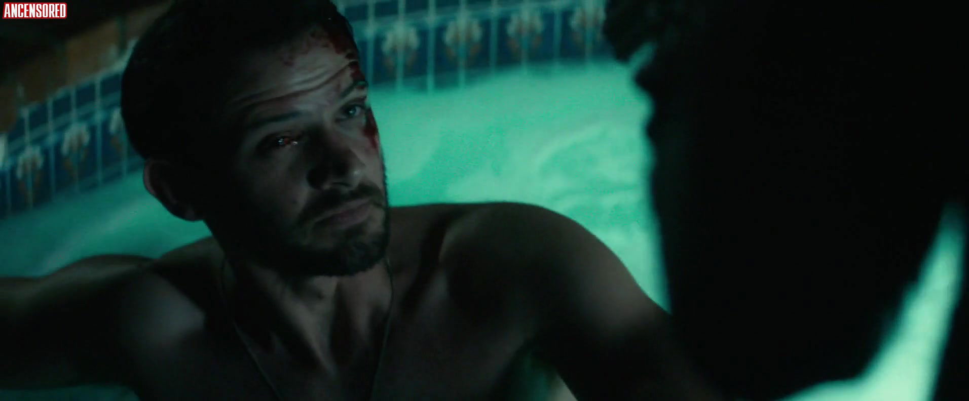 Bella Thorne – ride