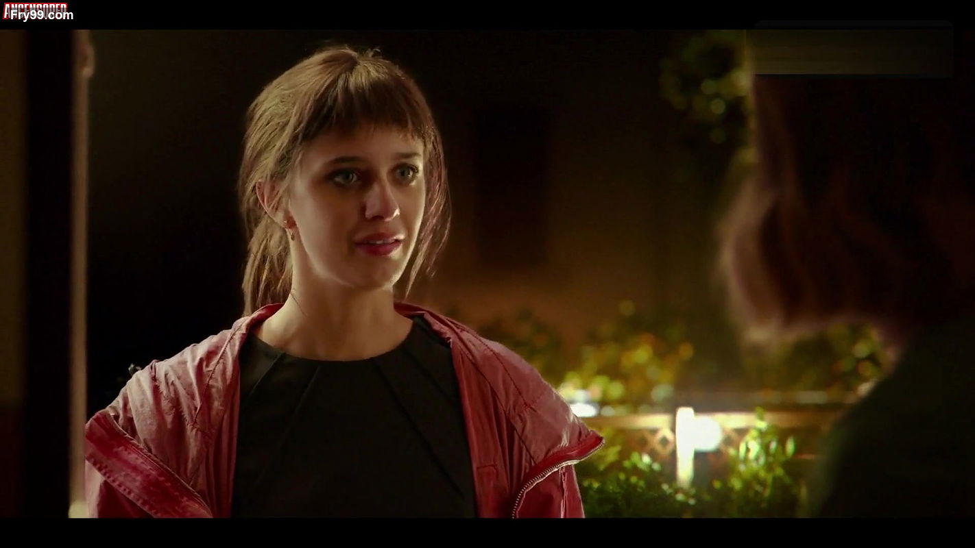 benedetta porcaroli – 18 presents