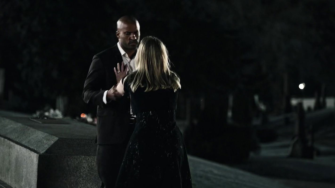 Betty Gilpin – american gods