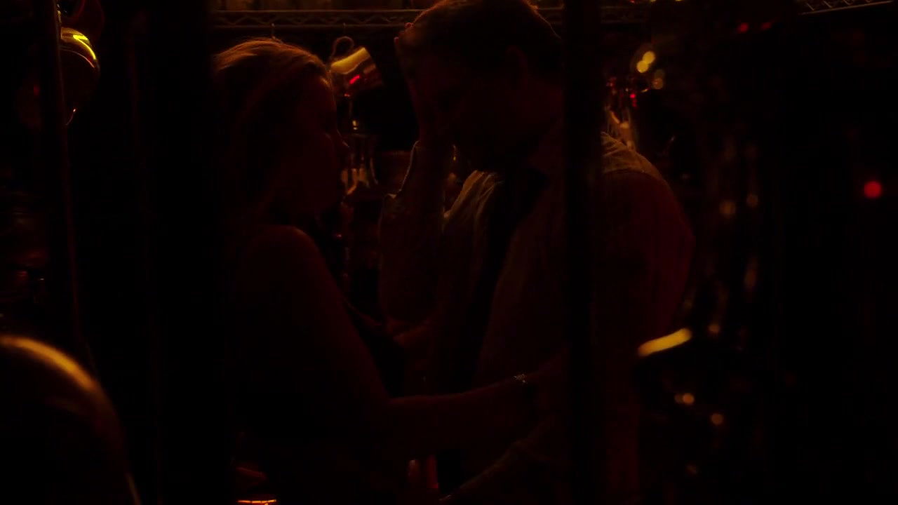 Betty Gilpin – Nurse Jackie