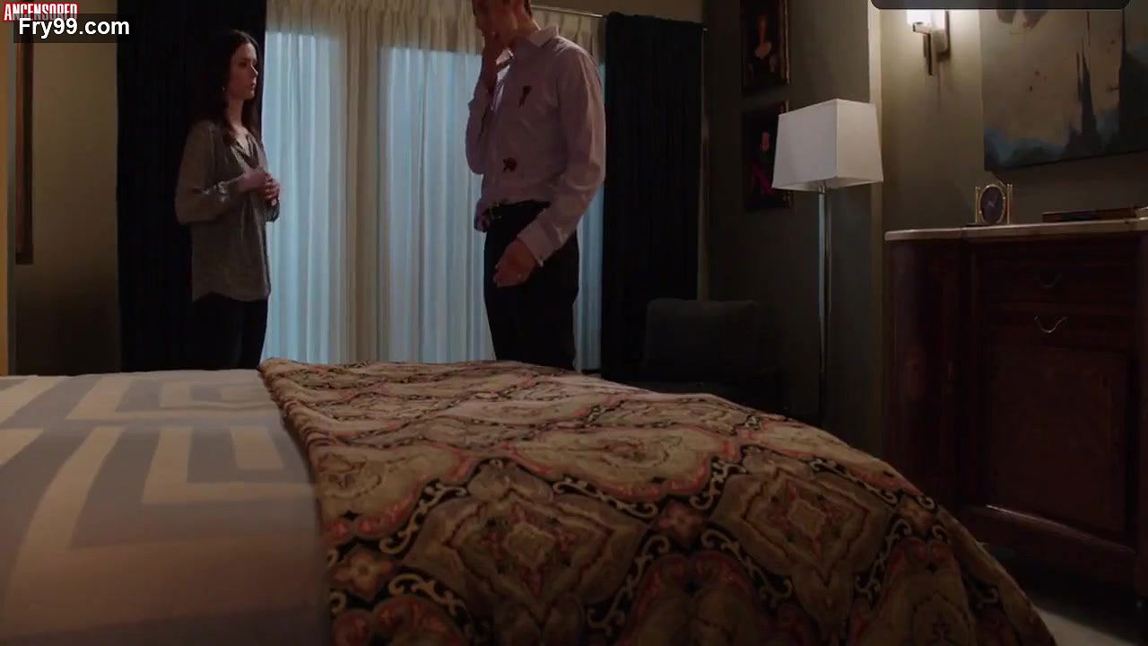 Bitsie Tulloch – Grimm