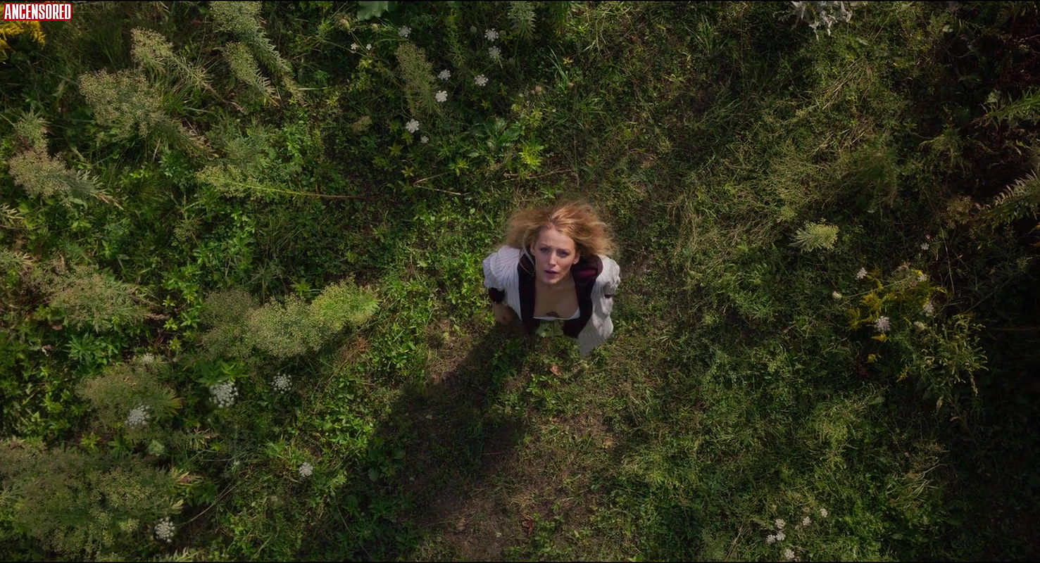 Blake Lively – a simple favor