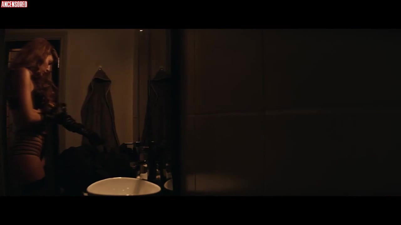 Blake Lively – the rhythm section