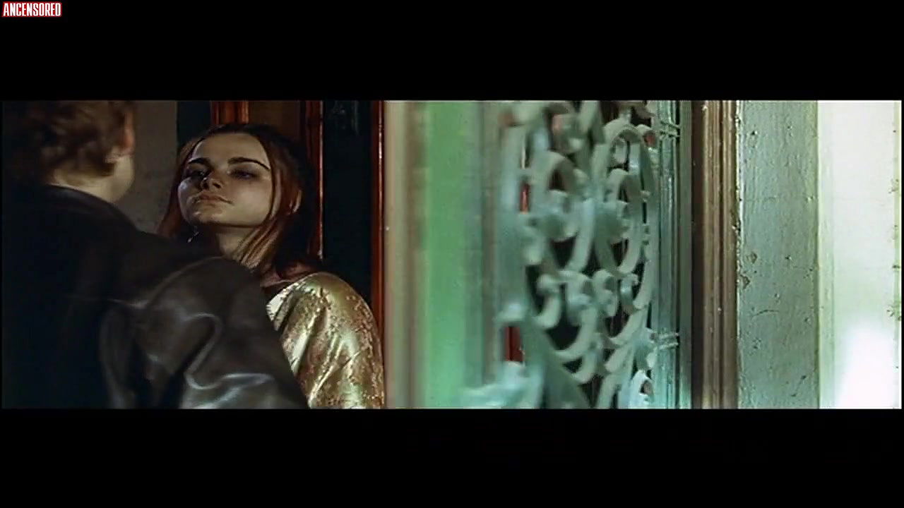 Bojana Novakovic – The Monkey s Mask