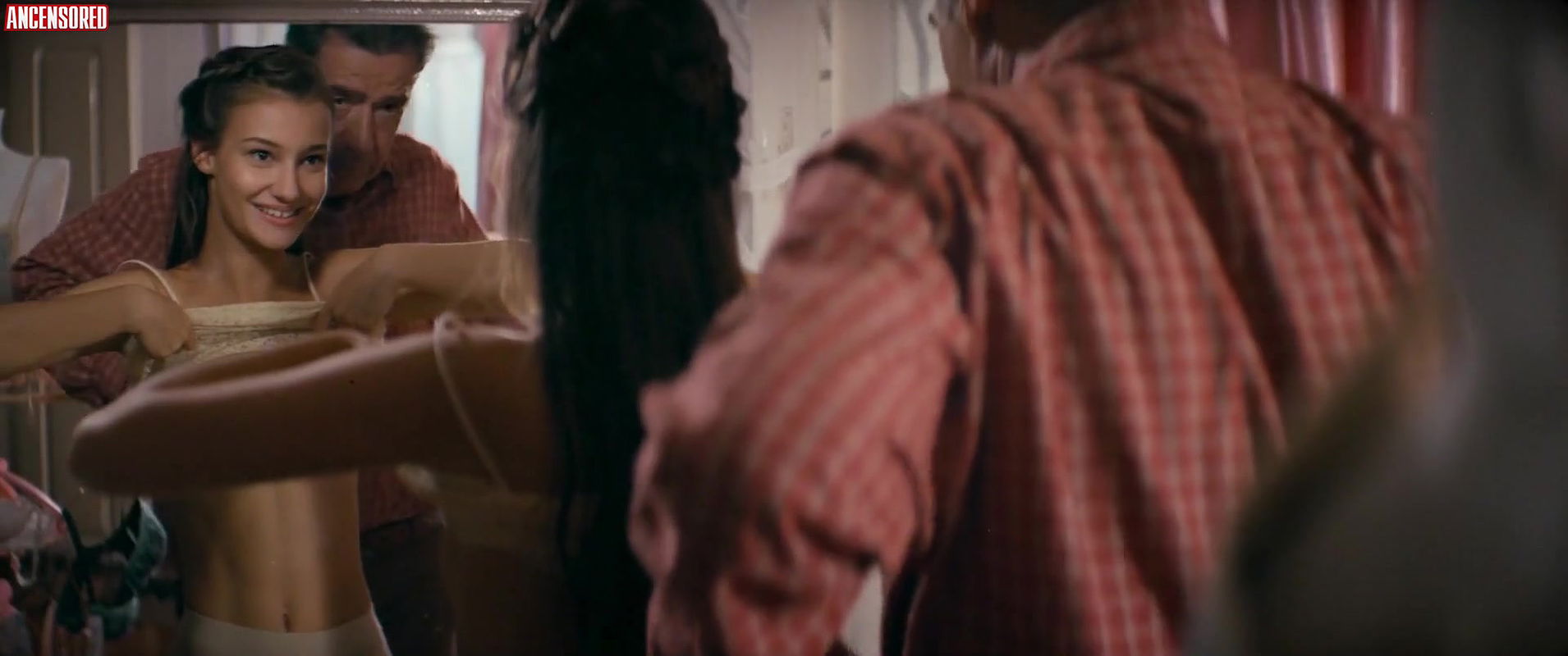 boriana manoilova – the bra