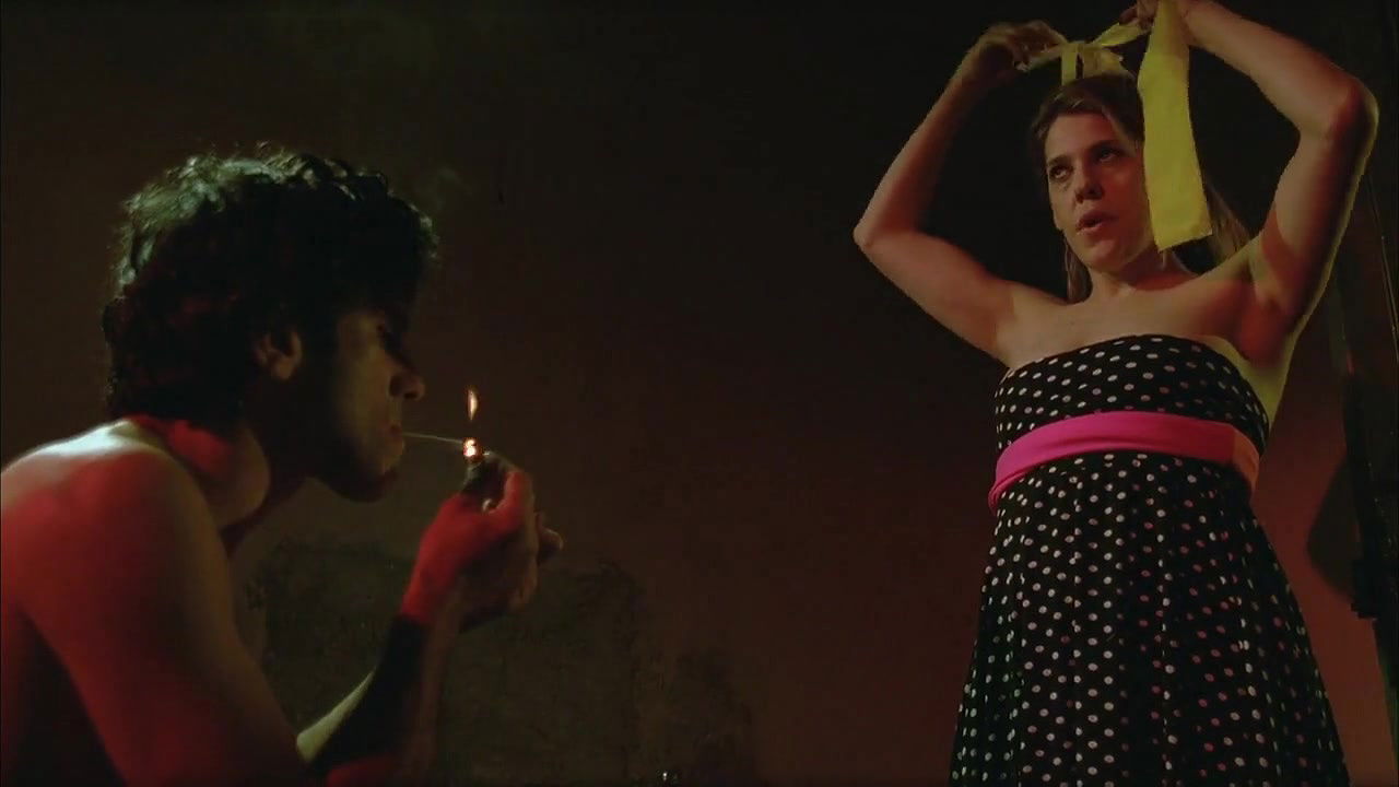 Brbara Paz – o papel das dobras