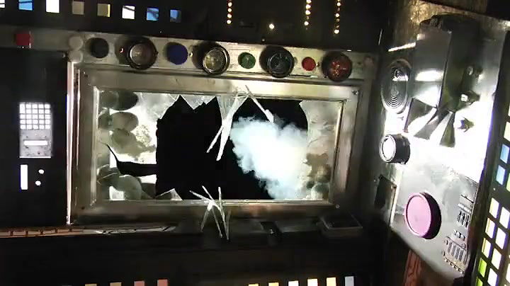 Bree Olson – aliens vs titanic