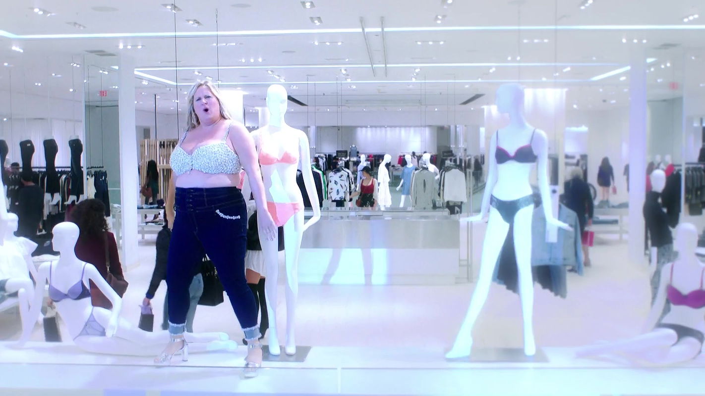 bridget everett – Love You More