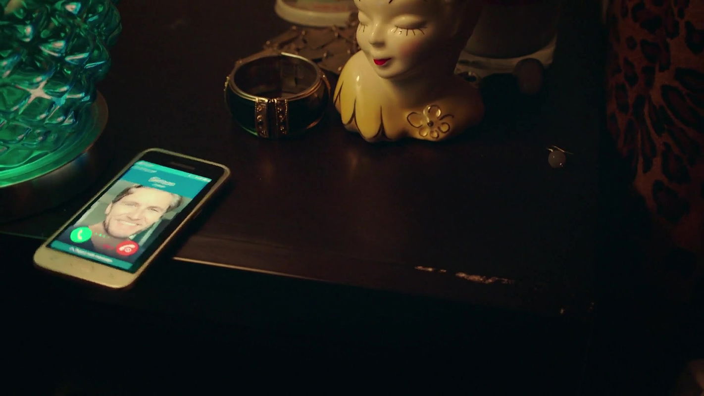 bridget everett – Love You More