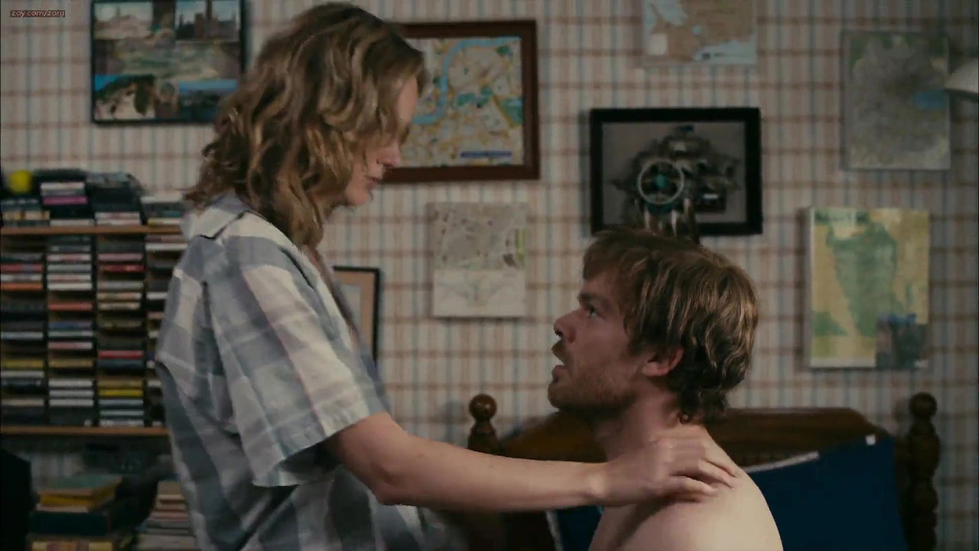 Brie Larson I – The Trouble With Bliss