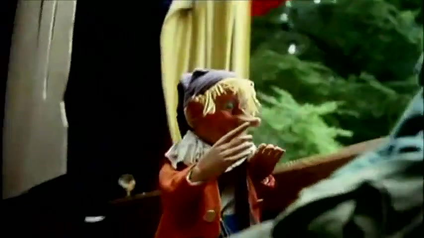 Britt Corvin – auch fummeln will gelernt sein