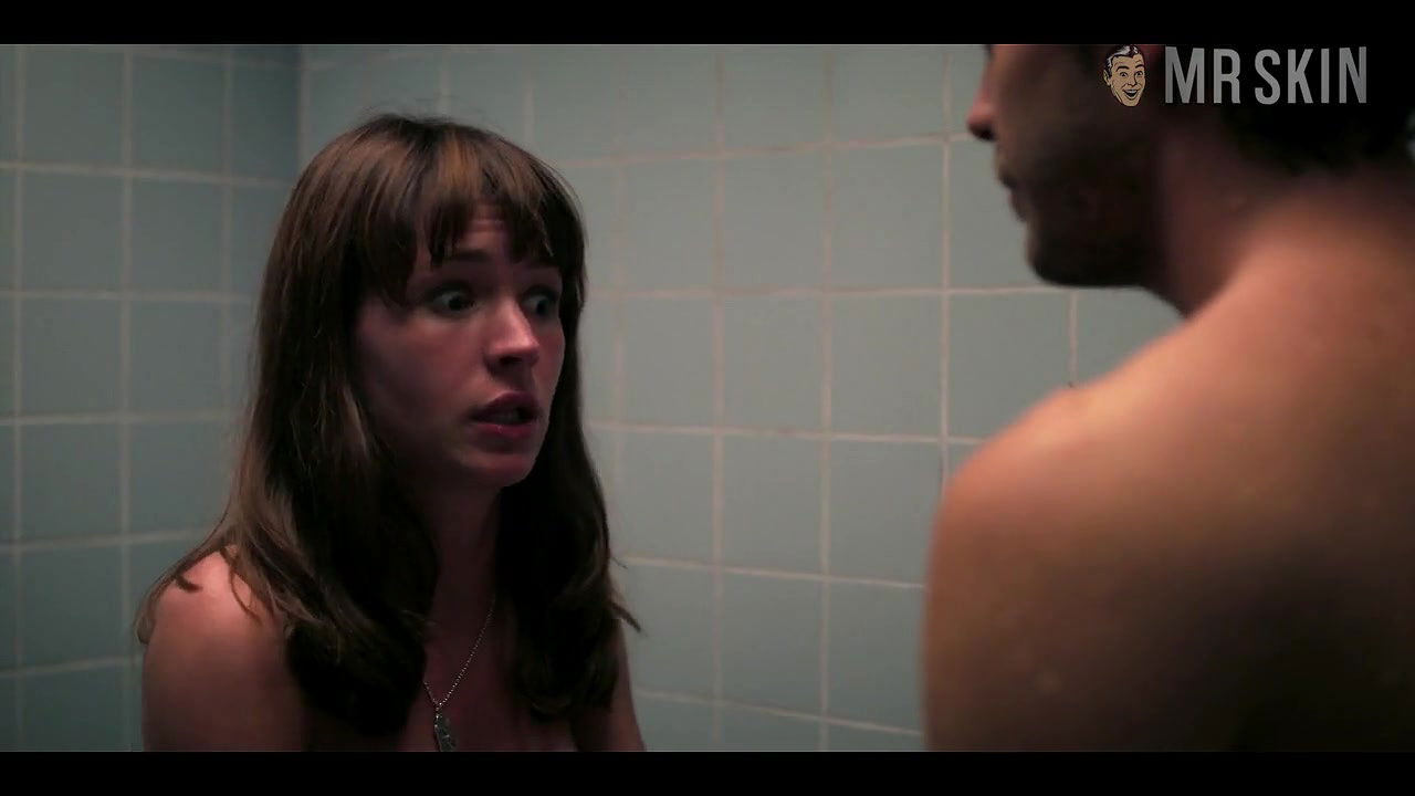 Britt Robertson – girlboss