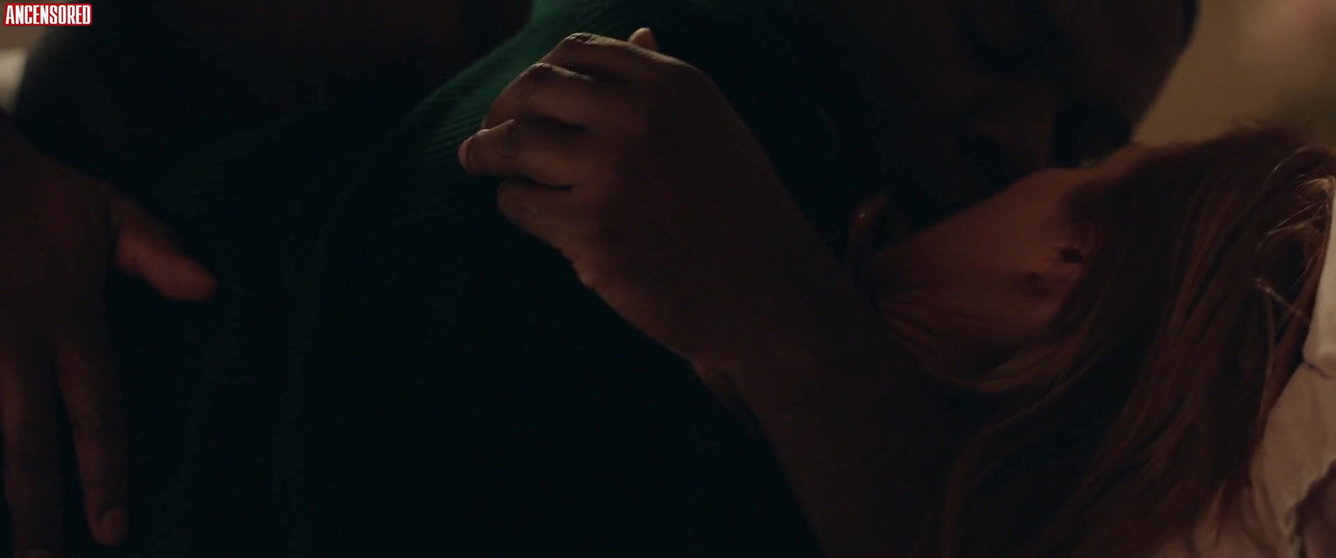 Brittany Snow – hooking up i