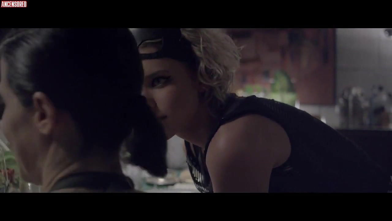 Bruna Linzmeyer – o banquete