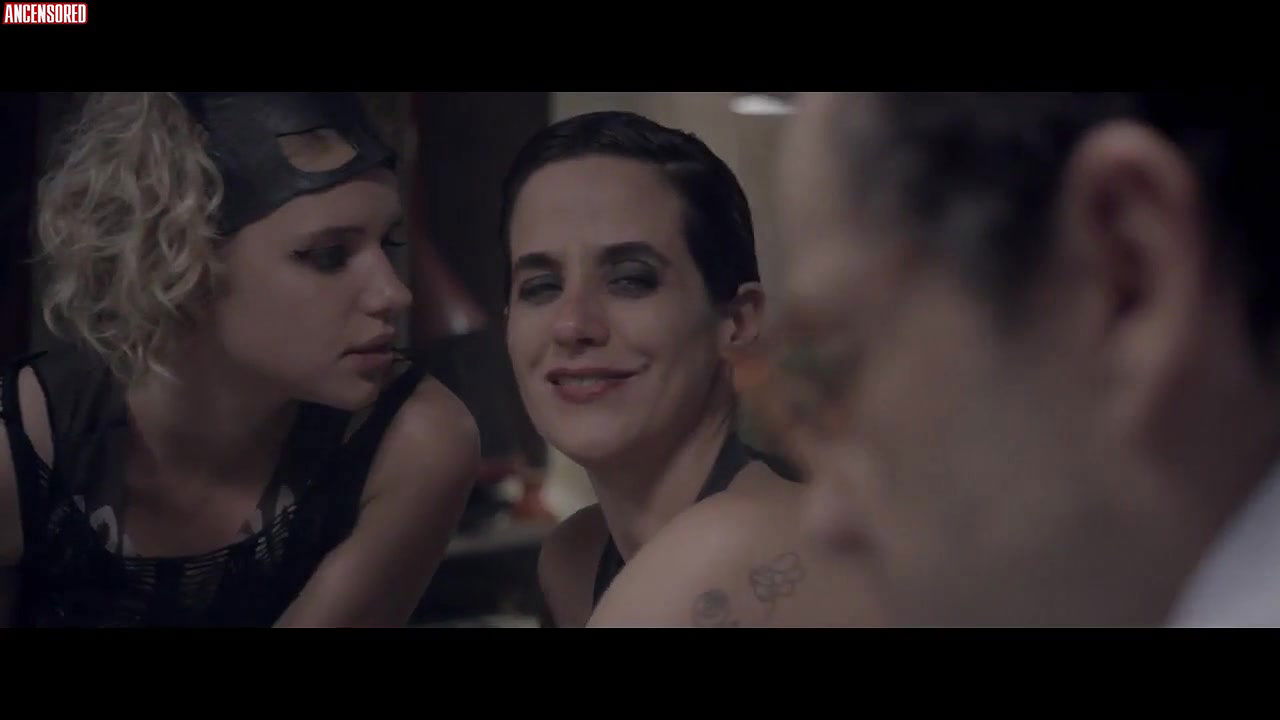 Bruna Linzmeyer – o banquete