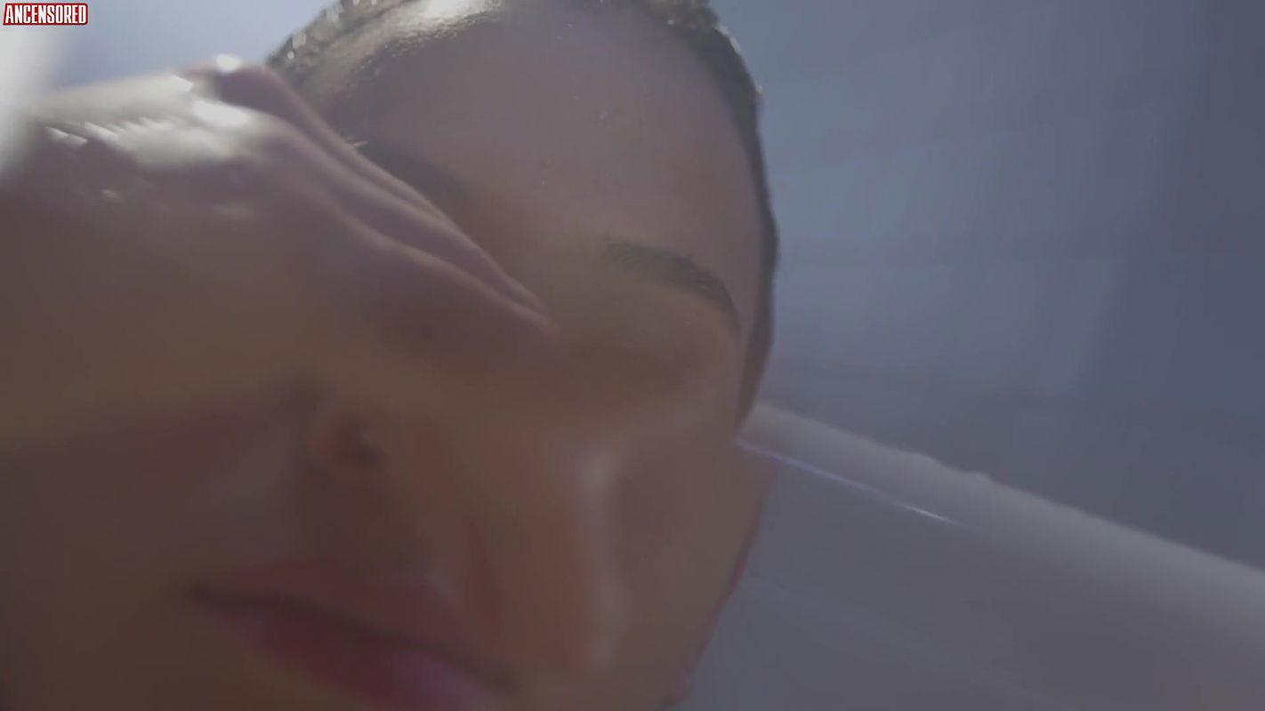 Bruna Marquezine – ill swim until you