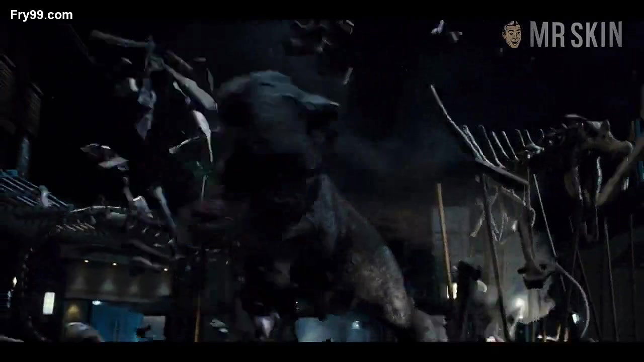 Bryce Dallas Howard – Jurassic World