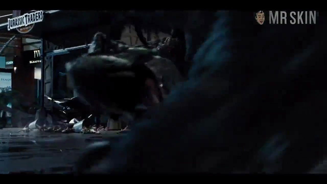 Bryce Dallas Howard – Jurassic World