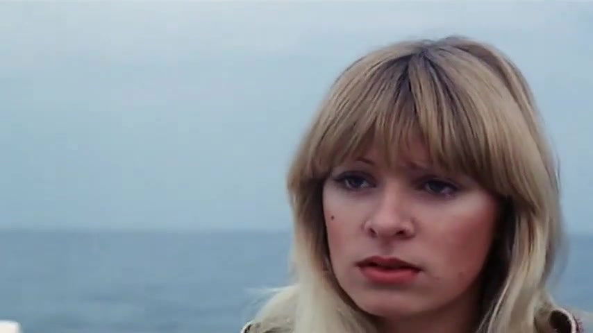 Bunny Godillot – Les Petites saintes y touchent