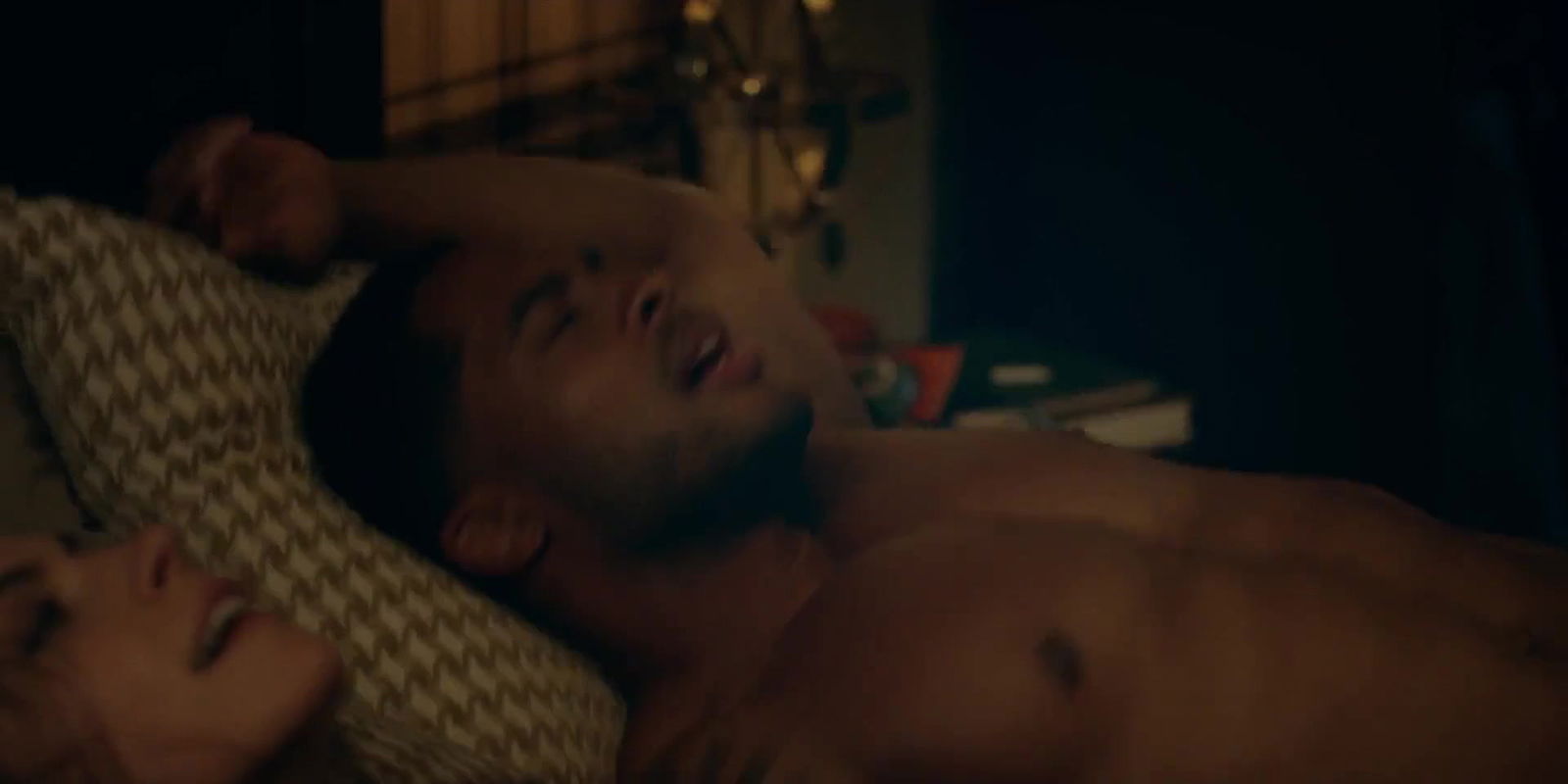 Caitlin Carver – dear white people 2