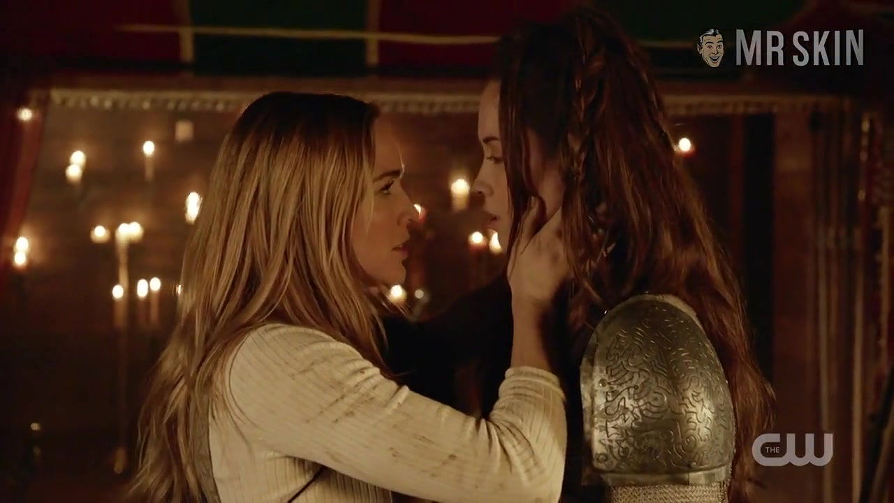 Caity Lotz – Legends of Tomorrow