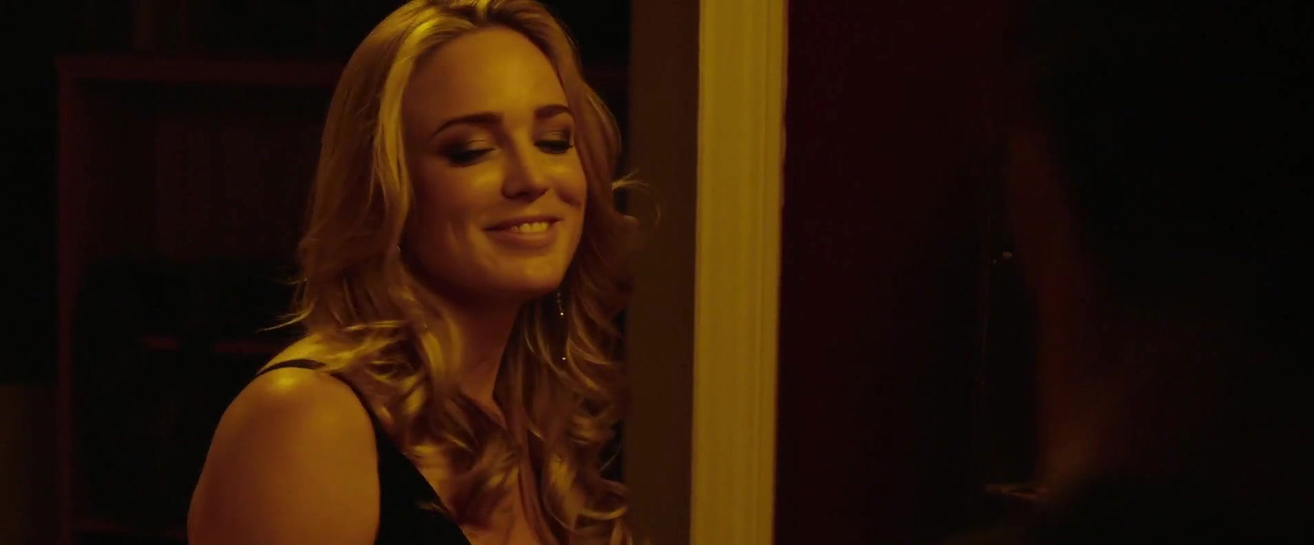 Caity Lotz – small town crime