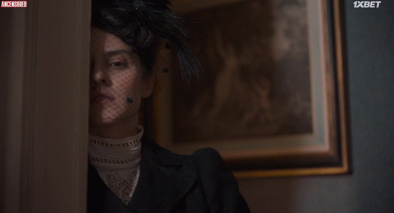 camelia jordana – curiosa