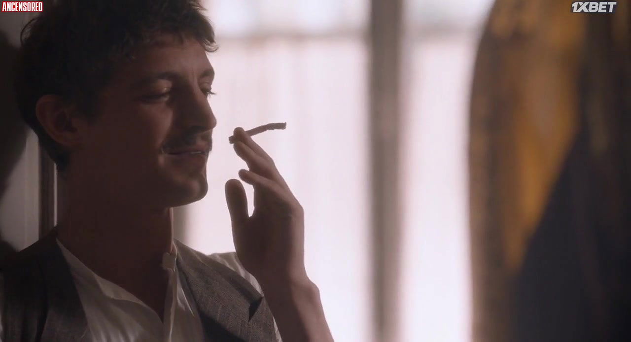 camelia jordana – curiosa