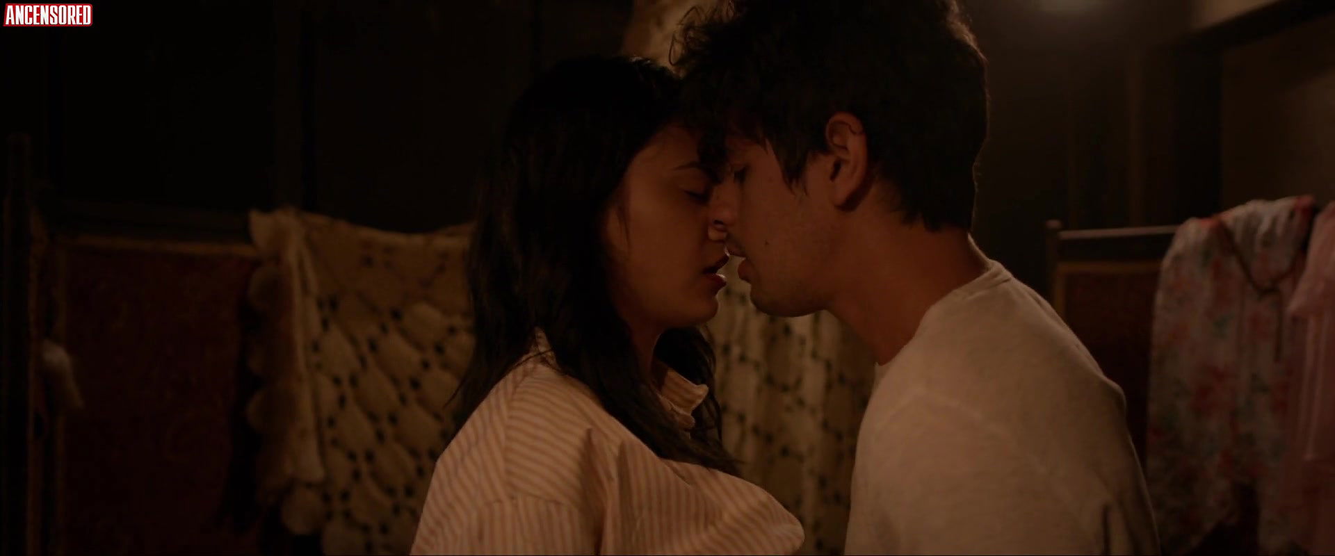 camila mendes – coyote lake