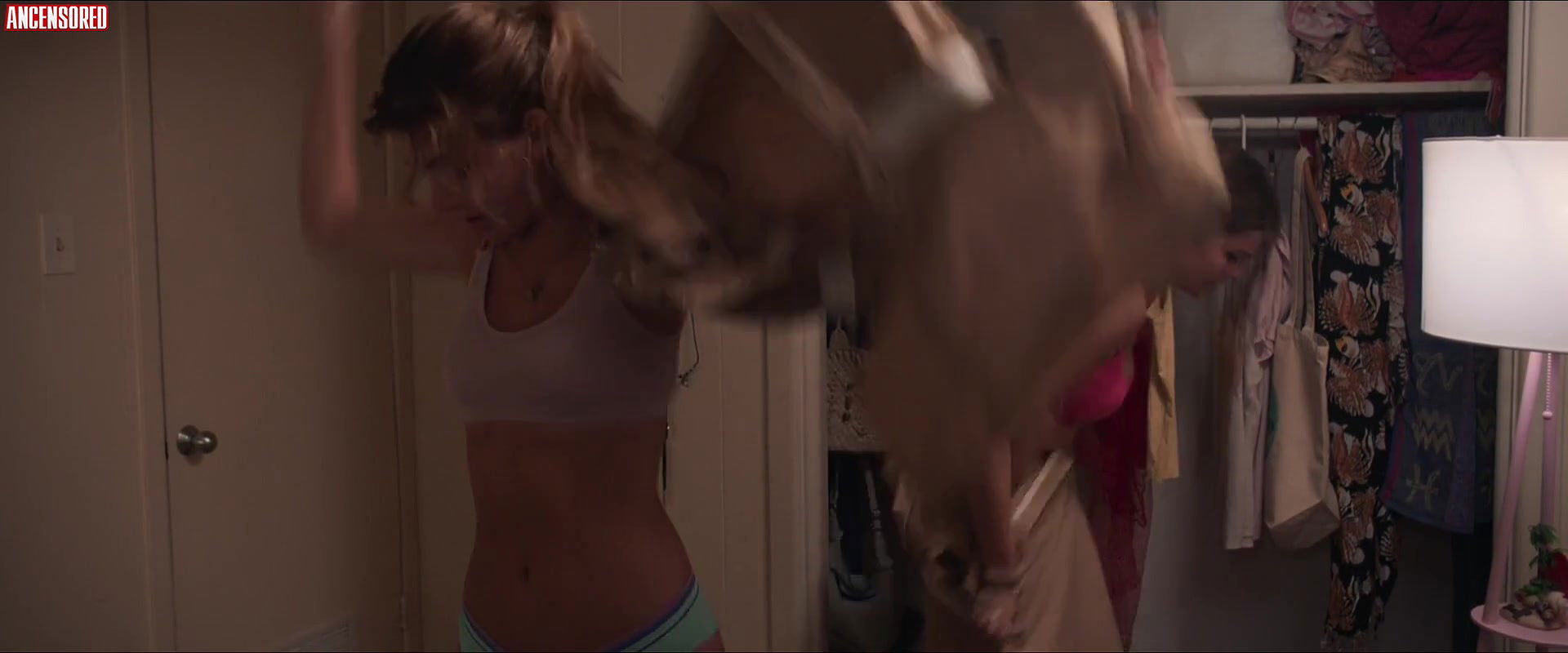 camila morrone – never goin back