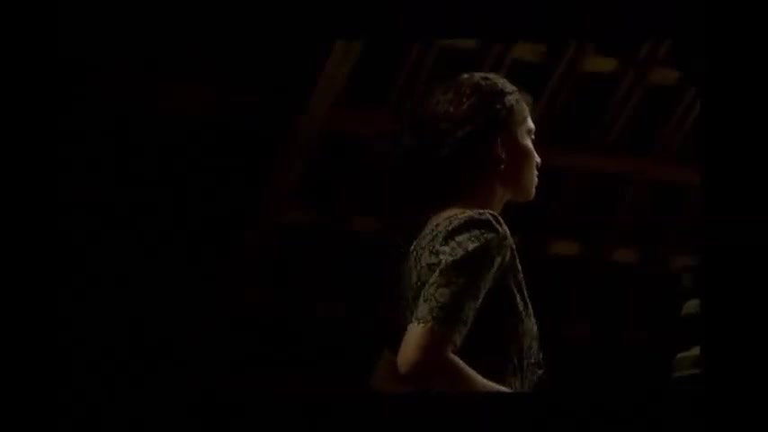 Camila Pitanga – o preco da paz