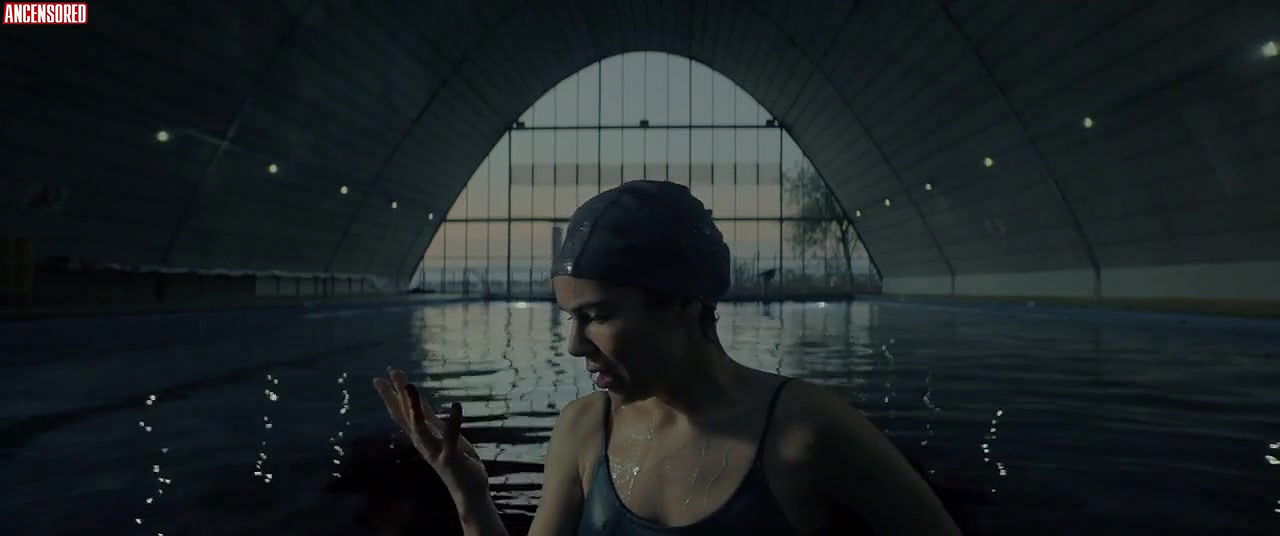 Camila Sodi – el exorcismo de carmen farias