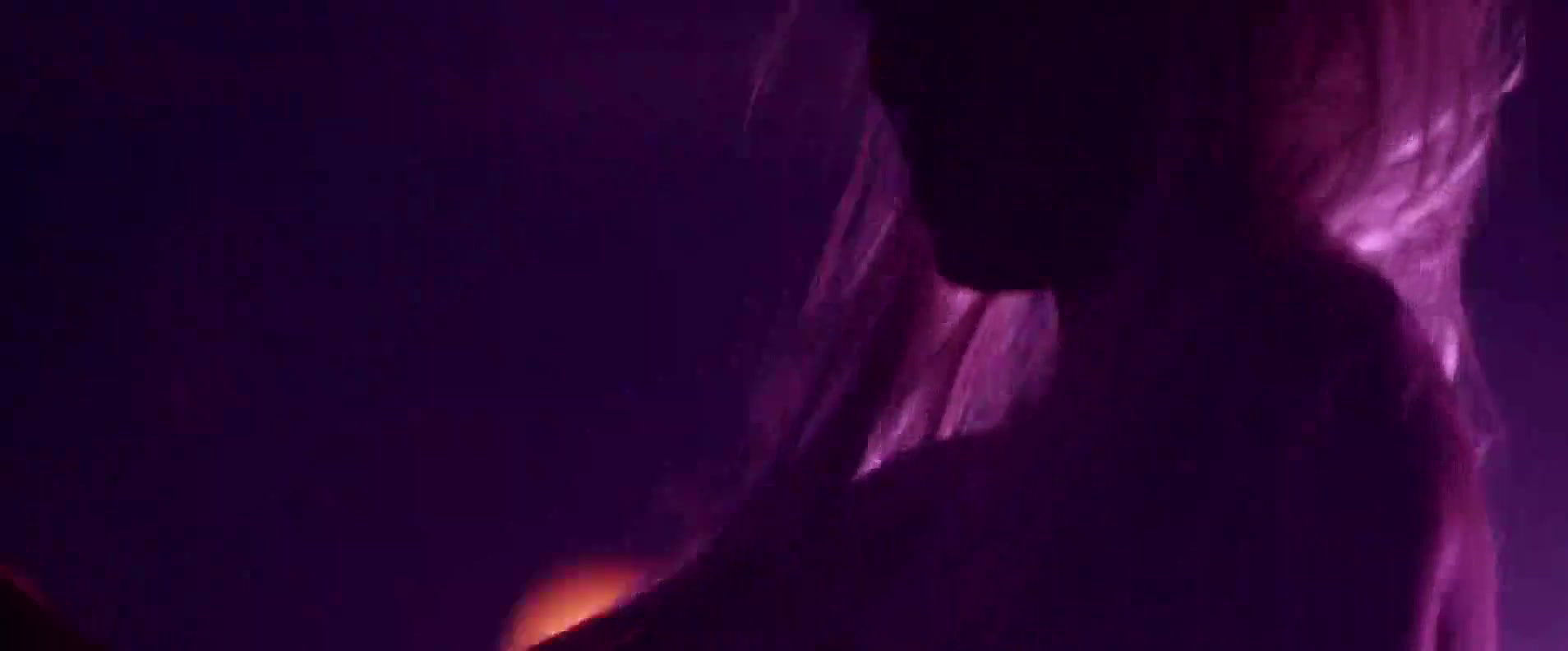 Camilla Belle – sundown